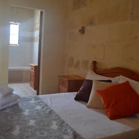 Bed and Breakfast Taljola
